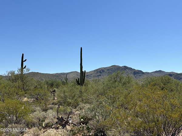 20 Acres of Land for Sale in Marana, Arizona