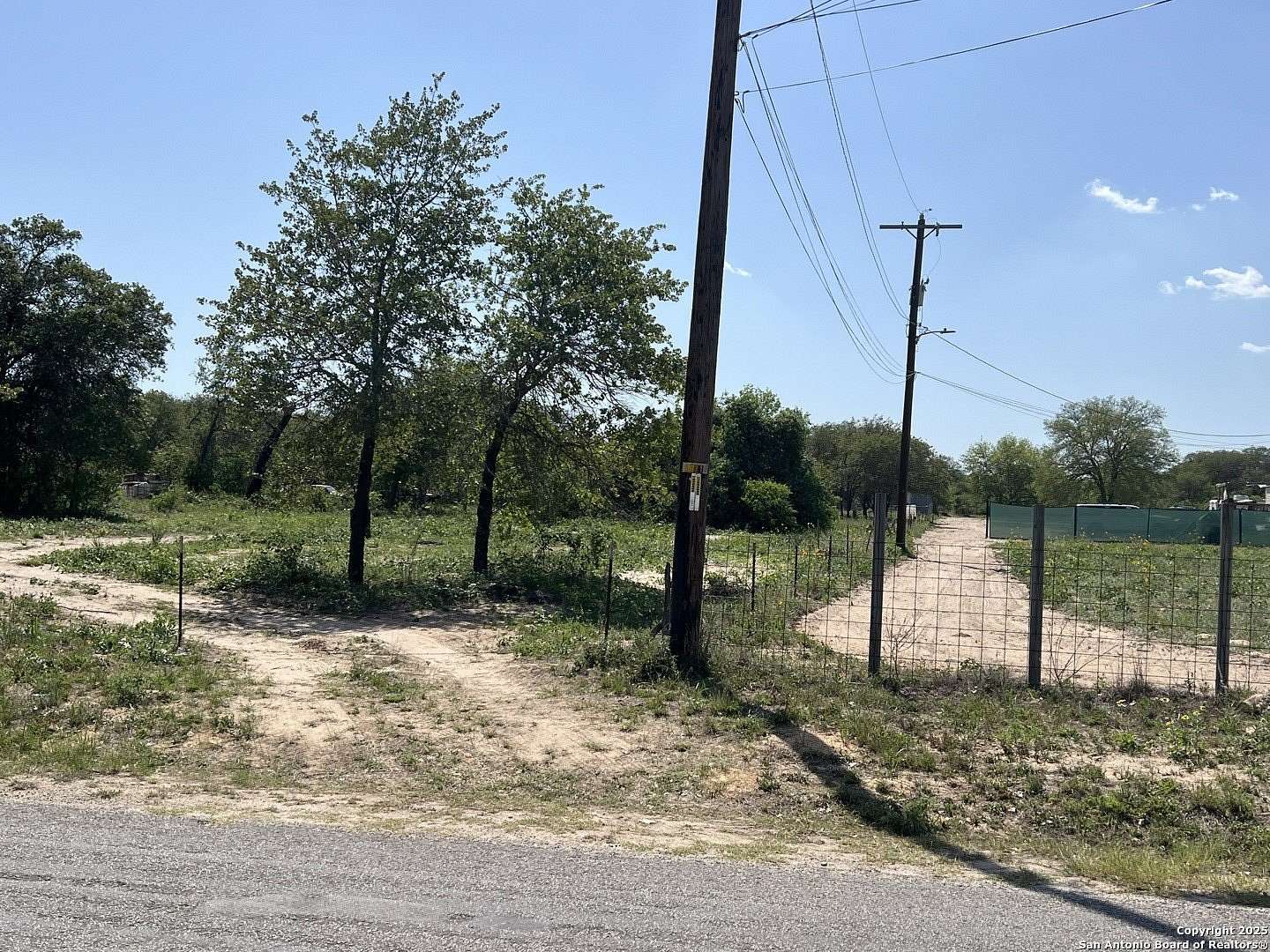 0.69 Acres of Mixed-Use Land for Sale in Von Ormy, Texas