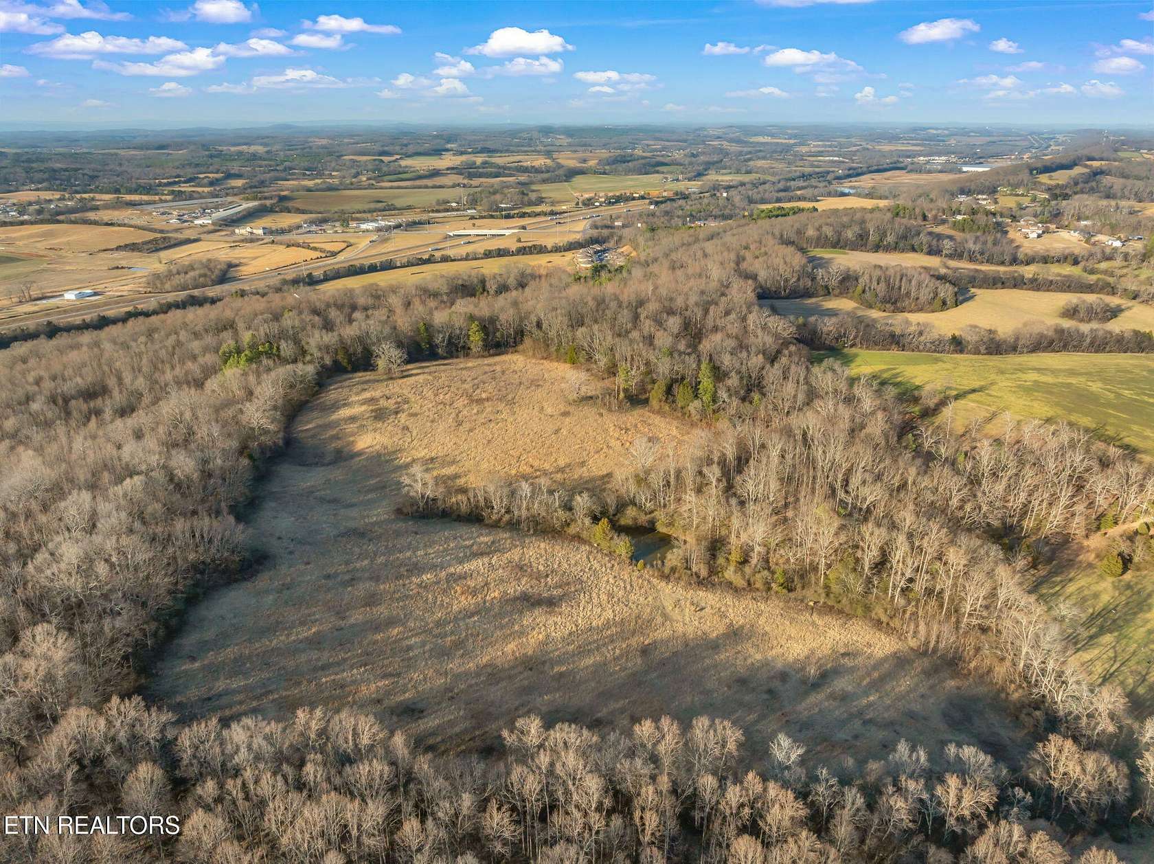70 Acres of Land for Sale in Sweetwater, Tennessee