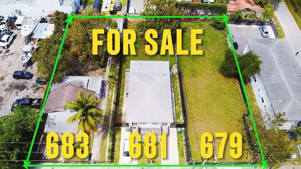 0.5 Acres of Commercial Land for Sale in Miami, Florida