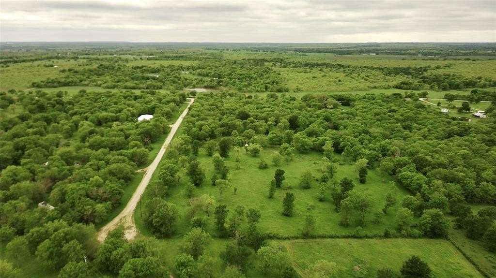 5 Acres of Land for Sale in Wortham, Texas