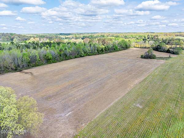 13.9 Acres of Land for Sale in Lexington, Tennessee