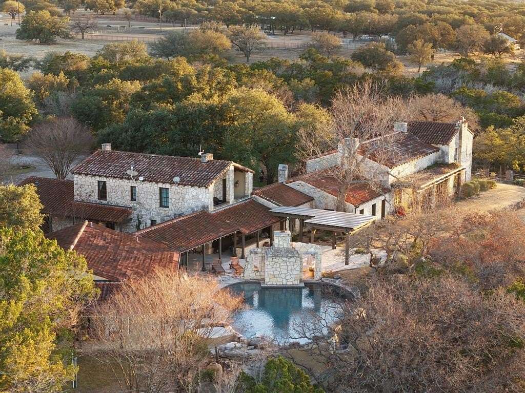 168 Acres of Agricultural Land with Home for Sale in Hunt, Texas