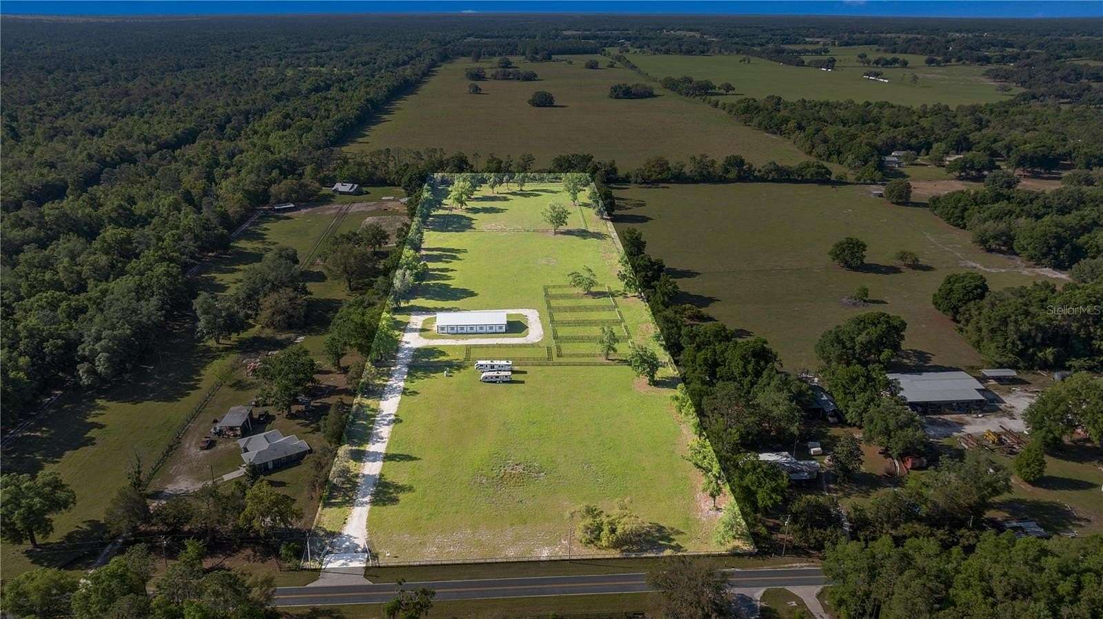 10 Acres of Land for Sale in Dunnellon, Florida