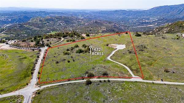 14.1 Acres of Land for Sale in Murrieta, California