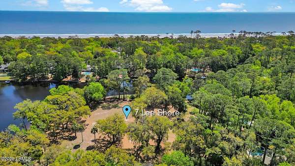 1.1 Acres of Residential Land for Sale in Hilton Head Island, South Carolina