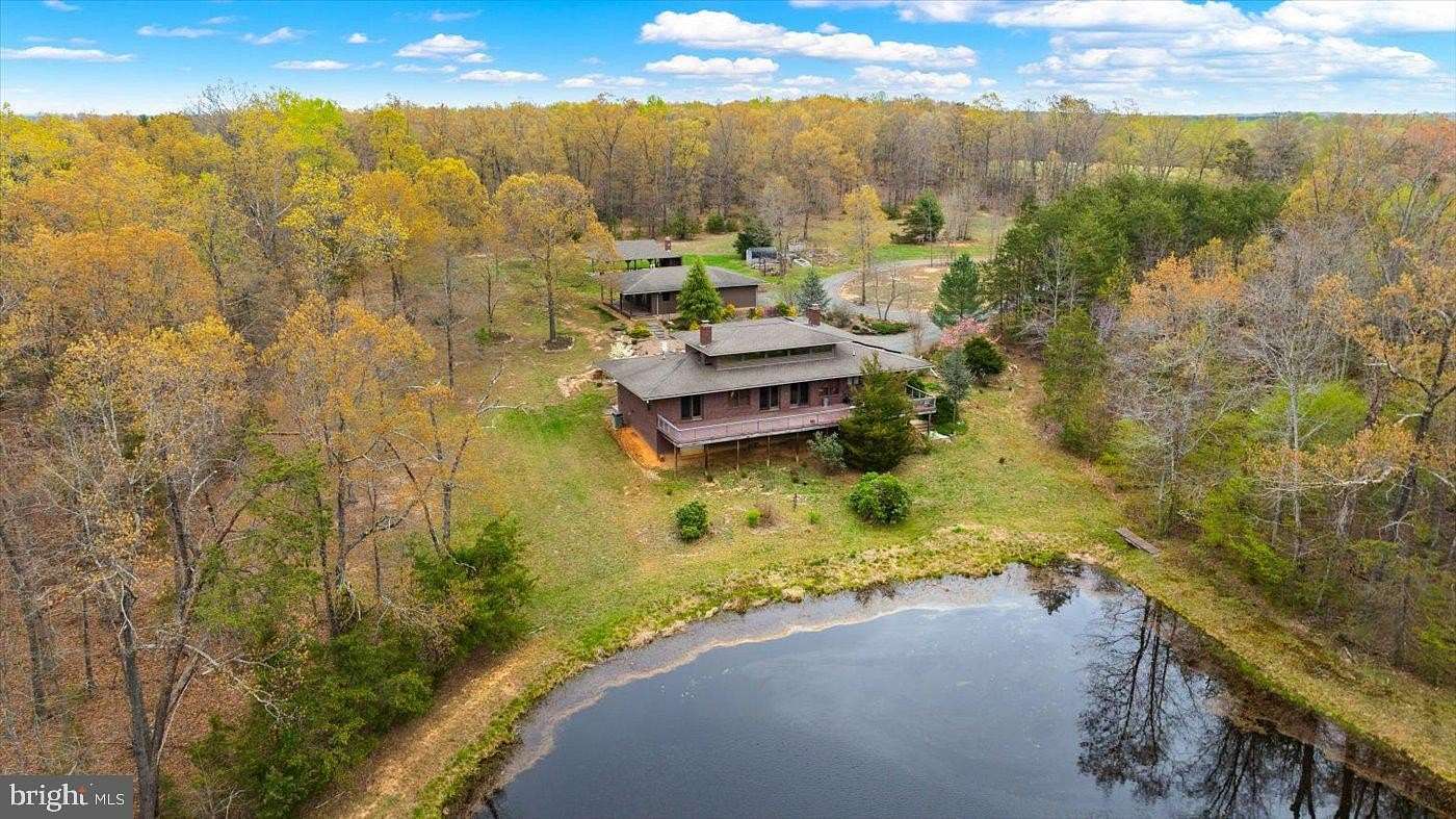 32.6 Acres of Agricultural Land with Home for Sale in Rhoadesville, Virginia