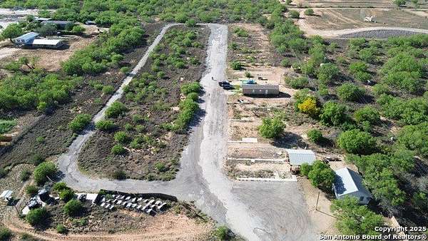 8.29 Acres of Improved Mixed-Use Land for Sale in Carrizo Springs, Texas