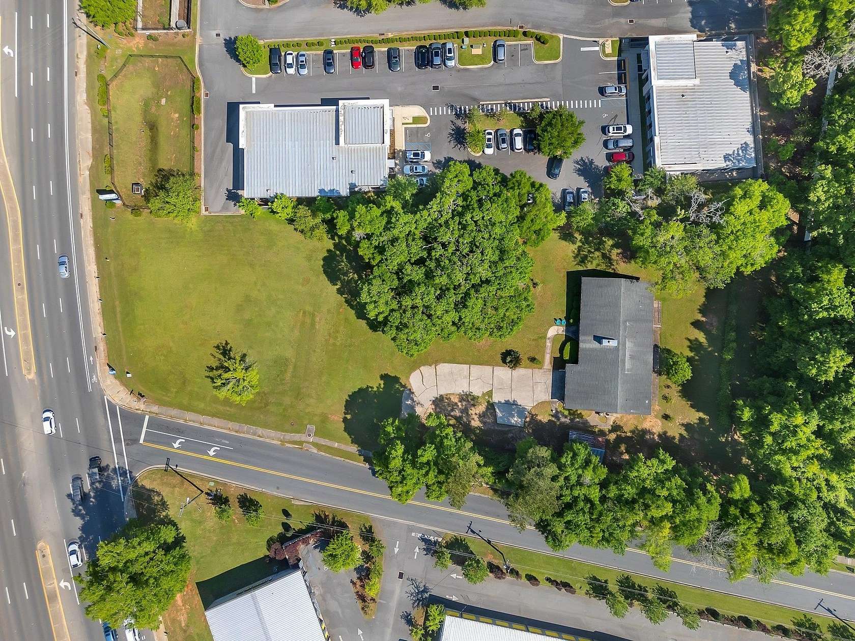 1.37 Acres of Commercial Land for Sale in Tallahassee, Florida