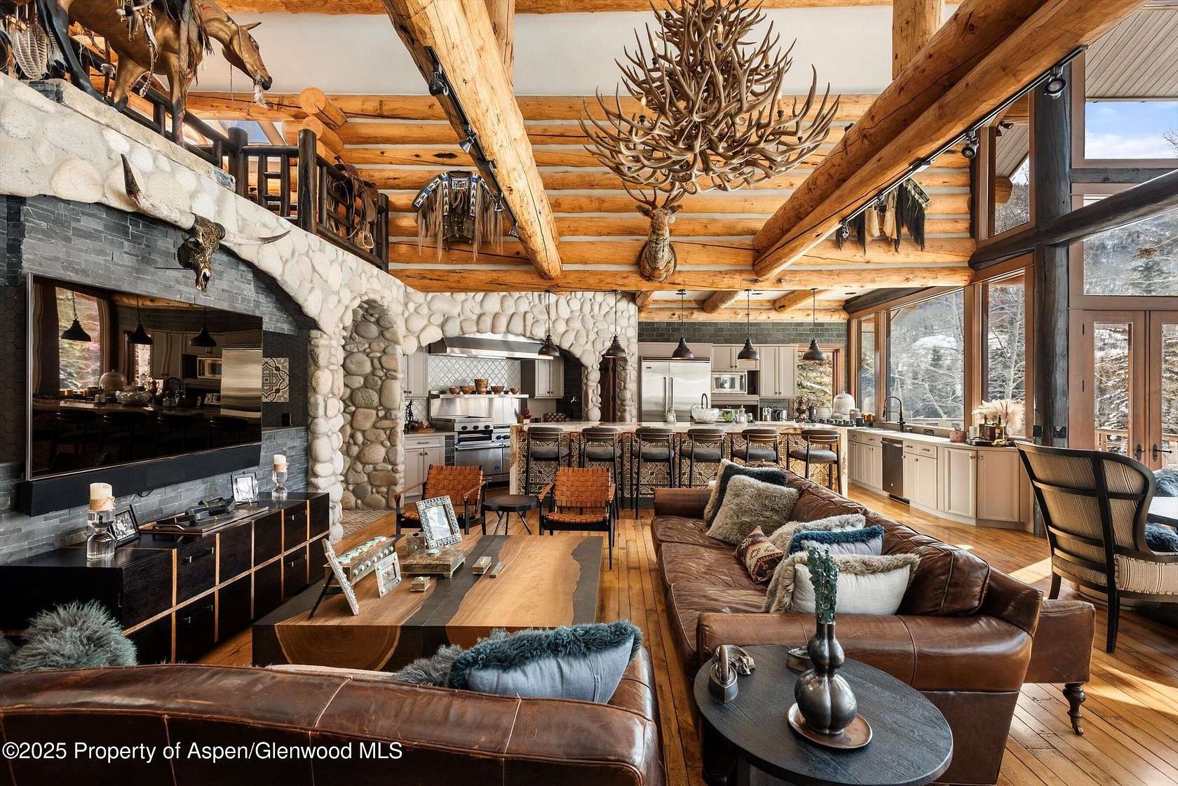 3.1 Acres of Residential Land with Home for Lease in Aspen, Colorado