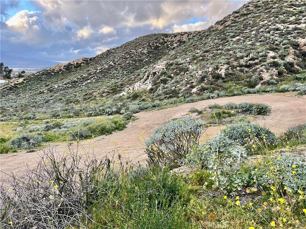 2 Acres of Residential Land for Sale in Wildomar, California