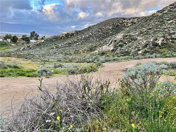 2 Acres of Residential Land for Sale in Wildomar, California