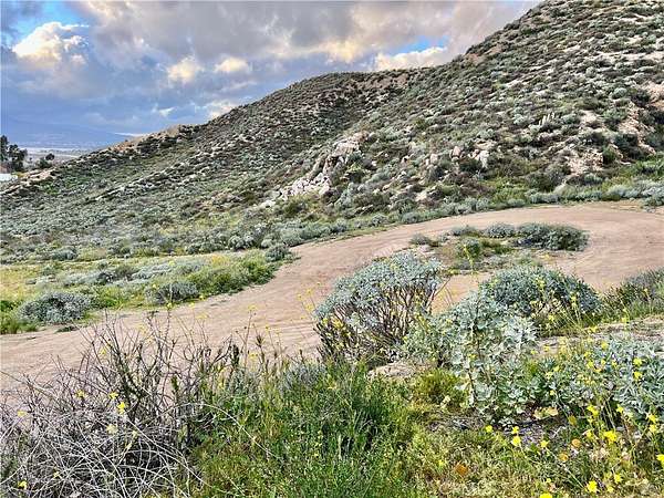 2 Acres of Residential Land for Sale in Wildomar, California