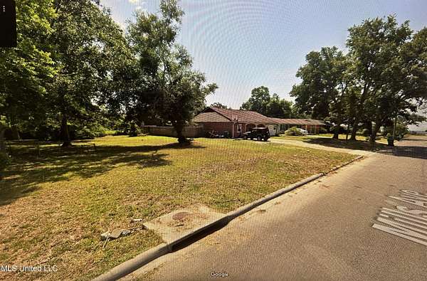 0.4 Acres of Residential Land for Sale in Gulfport, Mississippi