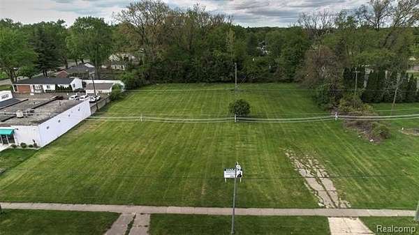 1.58 Acres of Residential Land for Sale in Livonia, Michigan