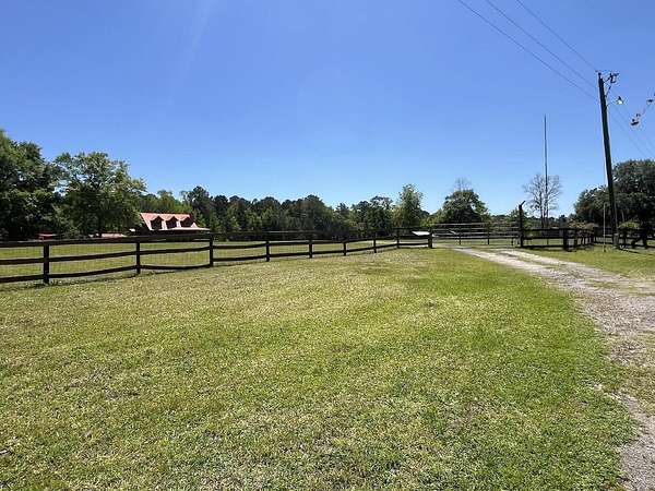 5 Acres of Residential Land with Home for Sale in Ravenel, South Carolina