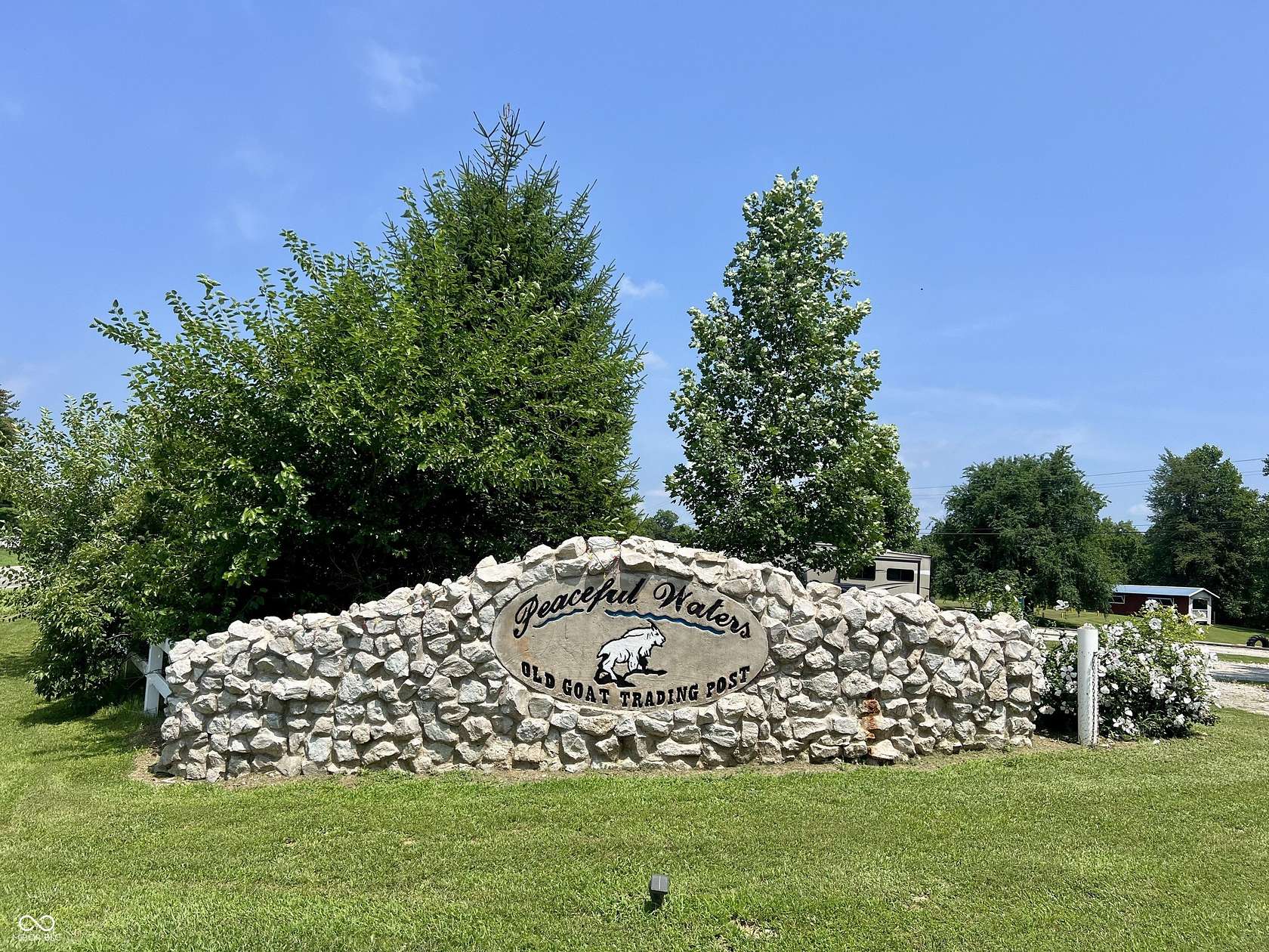 64.6 Acres of Land with Home for Sale in Bloomingdale, Indiana