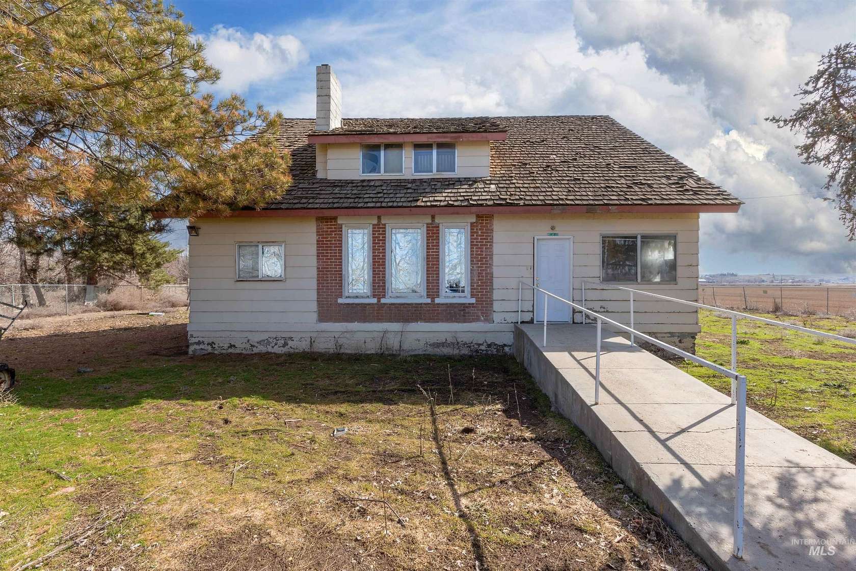 3 Acres of Land with Home for Sale in Weiser, Idaho