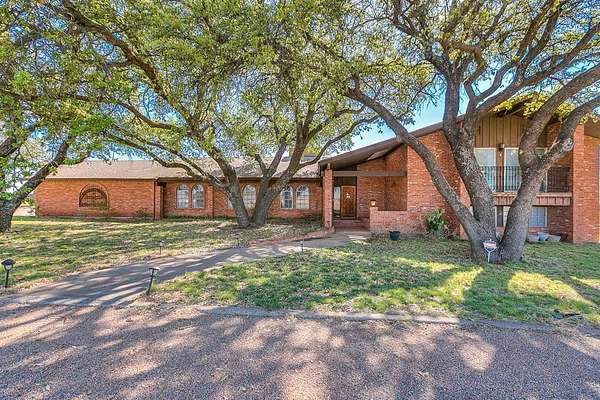 15 Acres of Land with Home for Sale in Winters, Texas