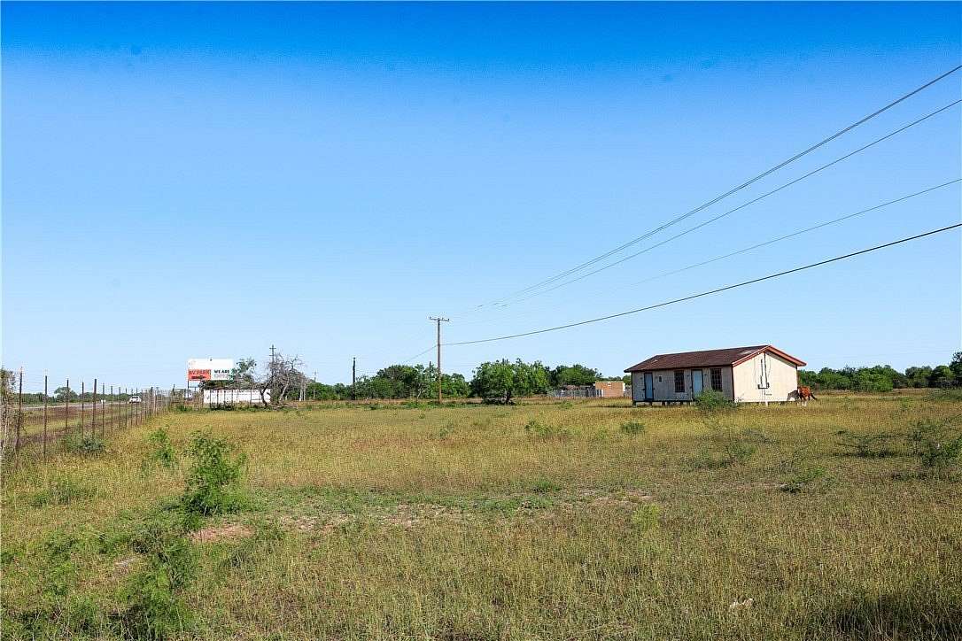 2.5 Acres of Commercial Land for Sale in San Diego, Texas