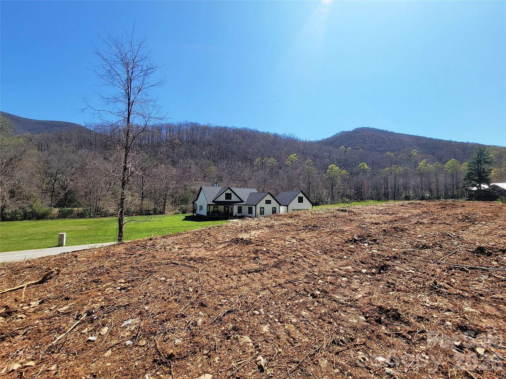1.52 Acres of Residential Land for Sale in Canton, North Carolina