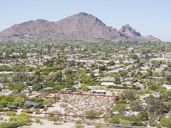 2 Acres of Residential Land for Sale in Scottsdale, Arizona