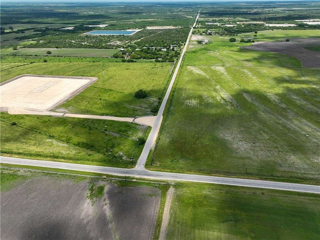 Land for Sale in Kenedy, Texas