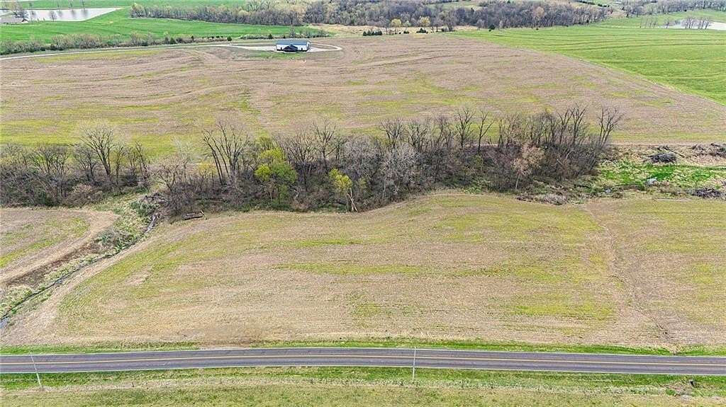 5 Acres of Residential Land for Sale in Cameron, Missouri