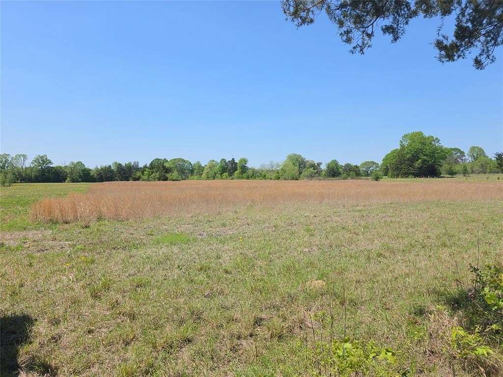 10.3 Acres of Land for Sale in Simms, Texas