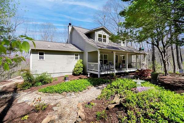 10 Acres of Residential Land with Home for Sale in Murphy, North Carolina