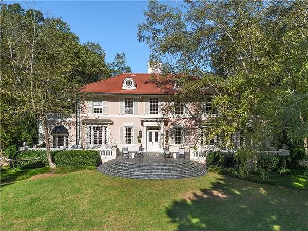 2 Acres of Residential Land with Home for Sale in Atlanta, Georgia