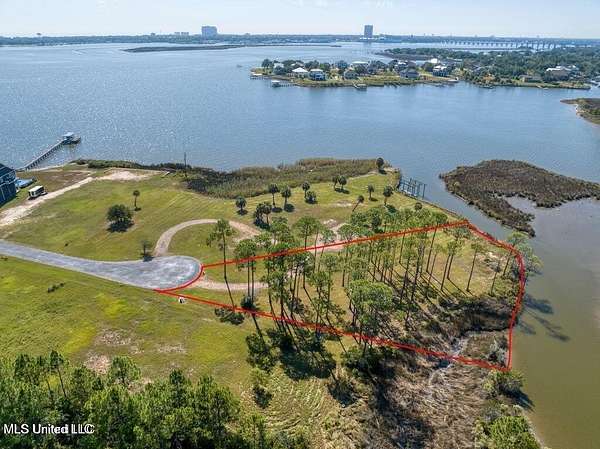 1 Acre of Residential Land for Sale in Biloxi, Mississippi