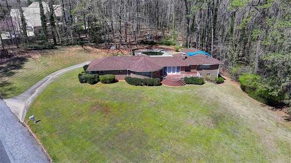 5.57 Acres of Residential Land with Home for Sale in Atlanta, Georgia