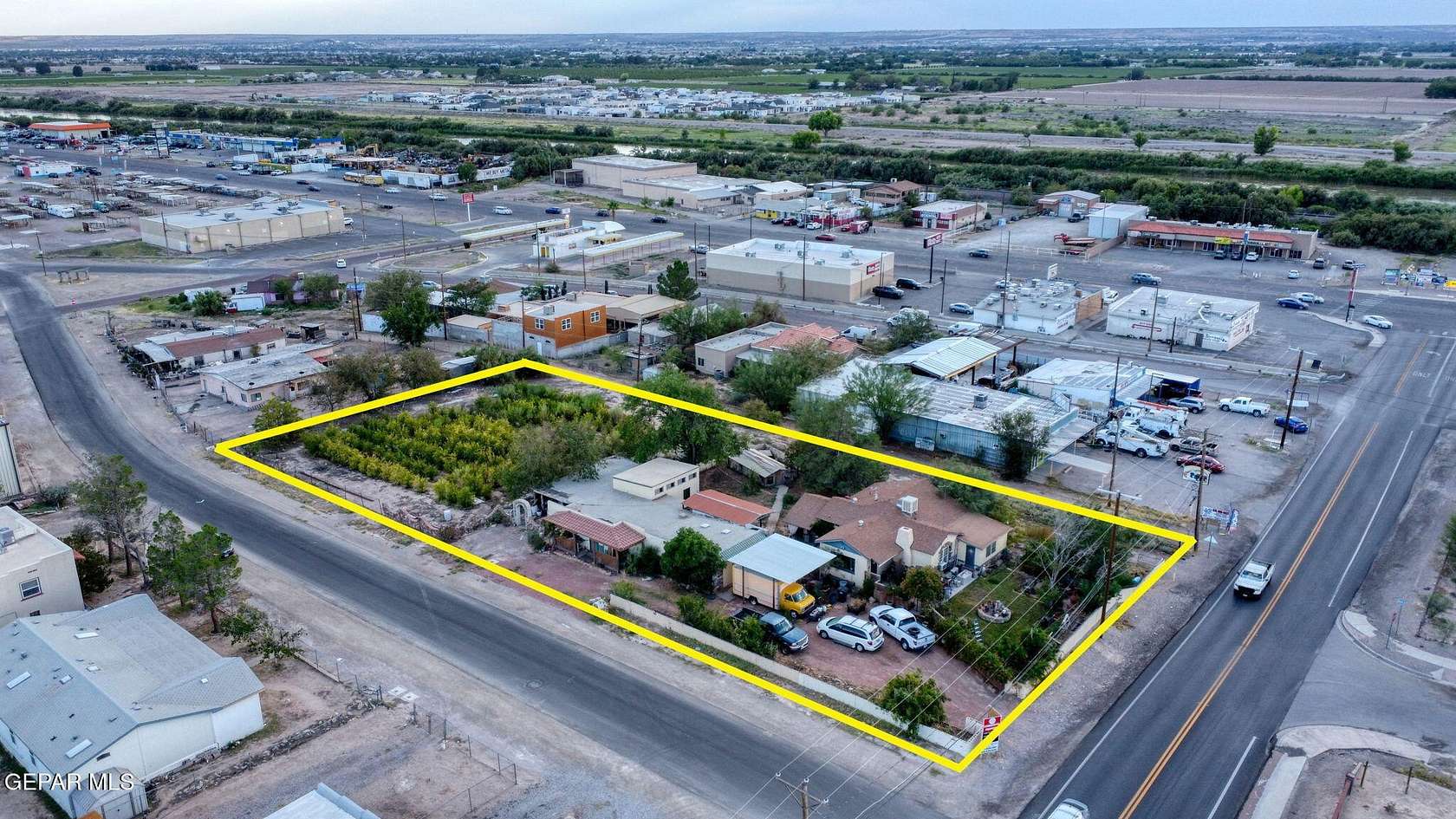 0.89 Acres of Mixed-Use Land for Sale in Canutillo, Texas