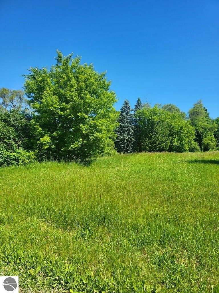 1 Acre of Residential Land for Sale in Mount Pleasant, Michigan
