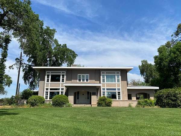 5 Acres of Land with Home for Sale in Lemoore, California