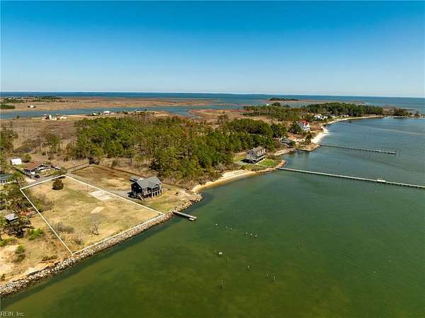 1.12 Acres of Mixed-Use Land for Sale in Hayes, Virginia