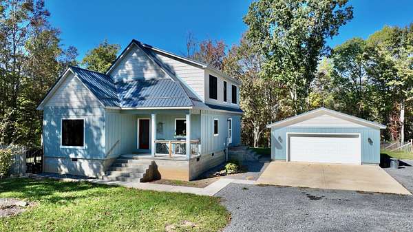 91.7 Acres of Land with Home for Sale in Hinton, West Virginia