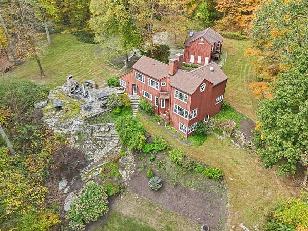 18.5 Acres of Land with Home for Sale in Redding, Connecticut