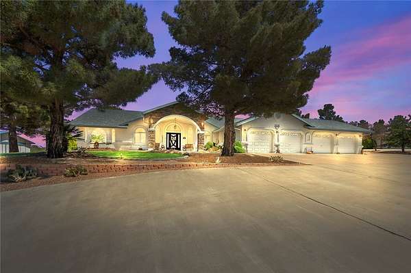 3.88 Acres of Residential Land with Home for Sale in Kingman, Arizona