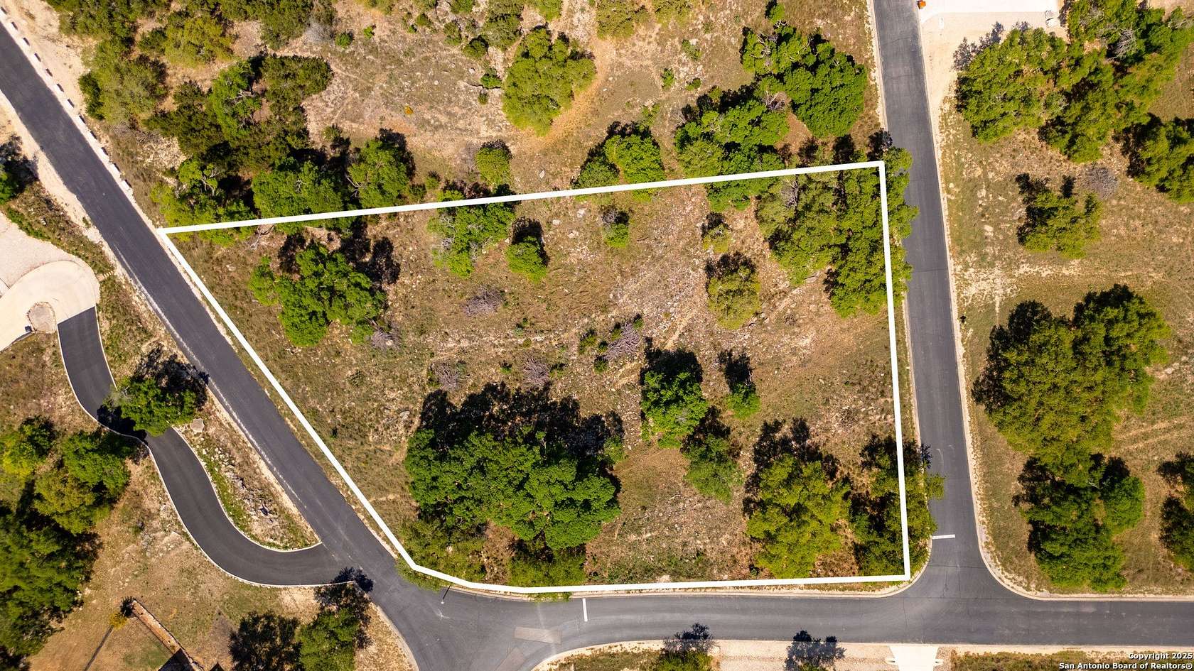 1.14 Acres of Residential Land for Sale in Canyon Lake, Texas