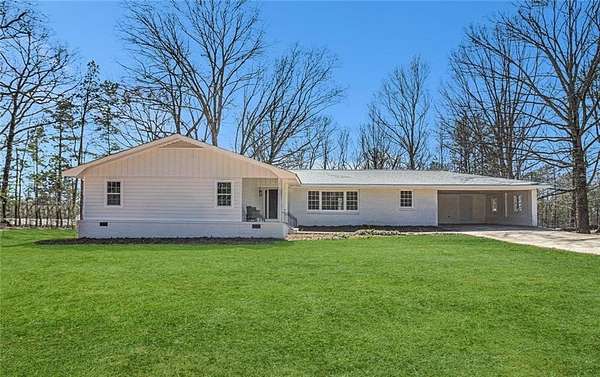 2.6 Acres of Residential Land with Home for Sale in Fairburn, Georgia