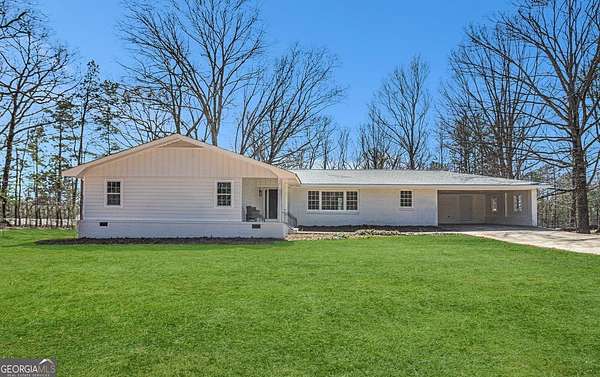 2.6 Acres of Residential Land with Home for Sale in Fairburn, Georgia