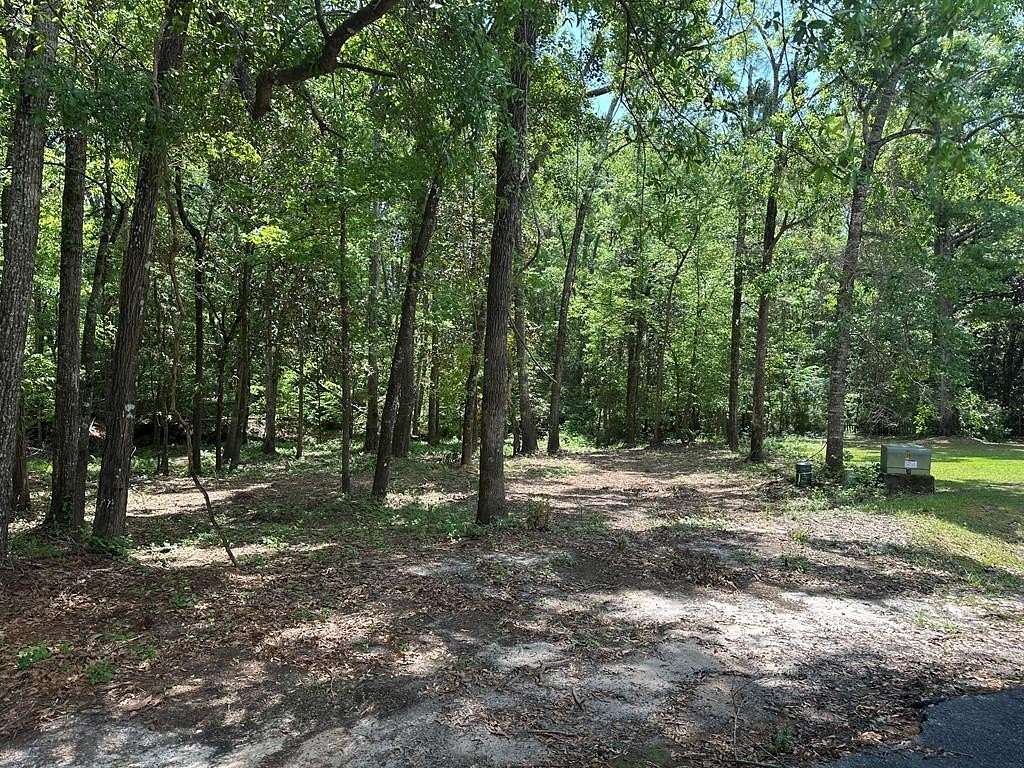1.76 Acres of Residential Land for Sale in Thomasville, Georgia