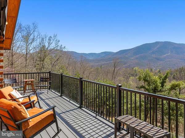 27 Acres of Land with Home for Sale in Moorefield, West Virginia