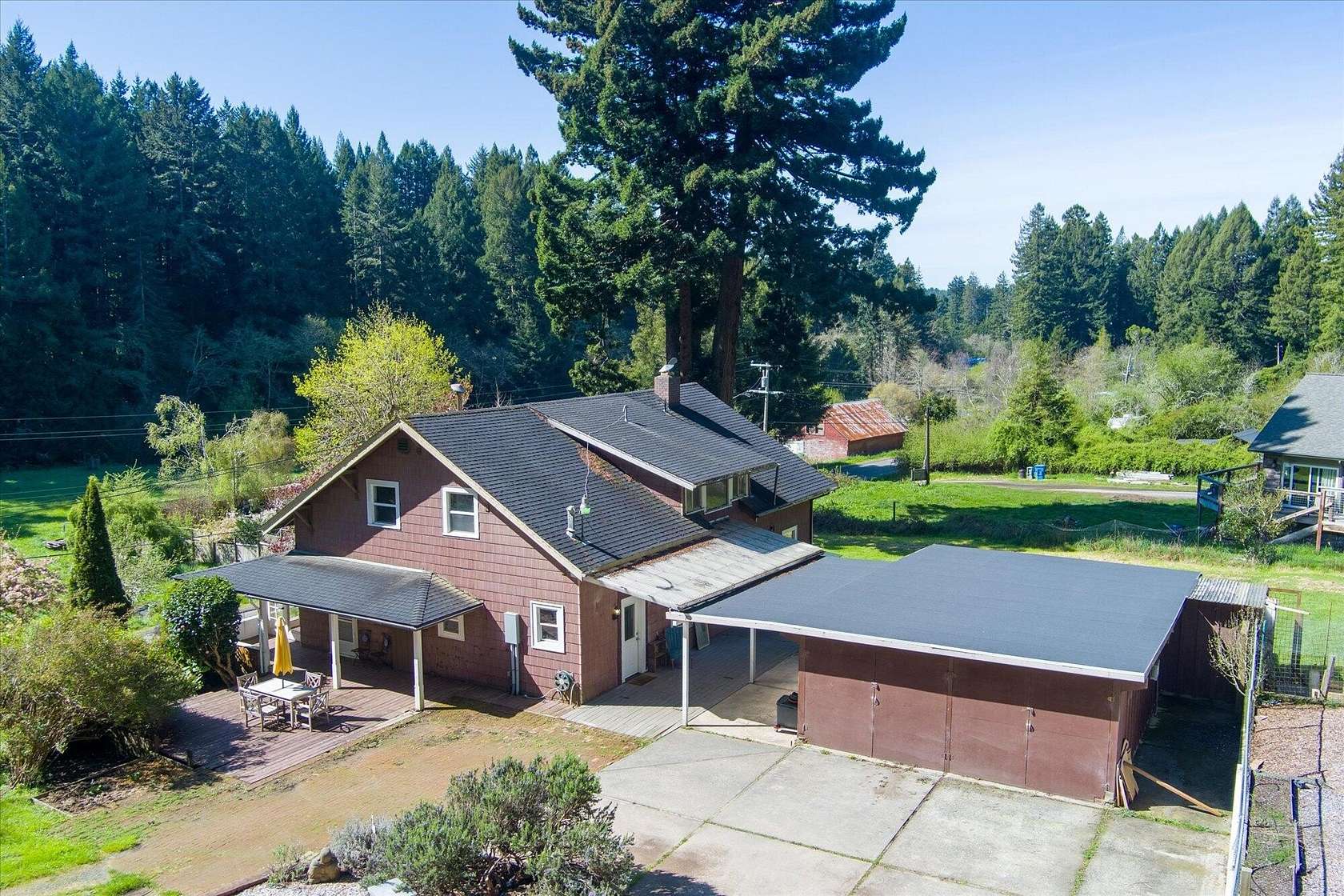 3.28 Acres of Residential Land with Home for Sale in Freshwater, California