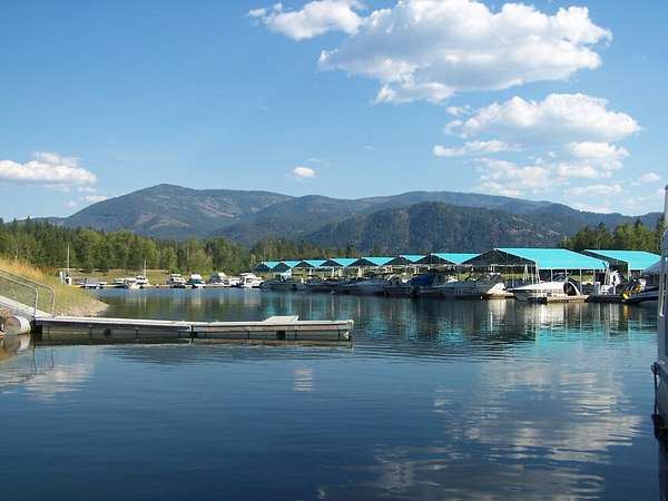 5.17 Acres of Improved Commercial Land for Sale in Kettle Falls, Washington