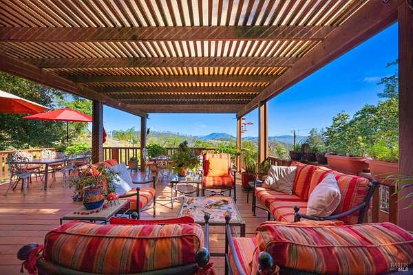 2 Acres of Residential Land with Home for Sale in St. Helena, California