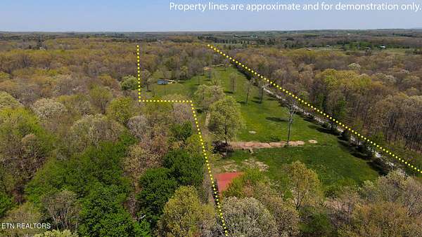 22 Acres of Agricultural Land for Sale in Crossville, Tennessee