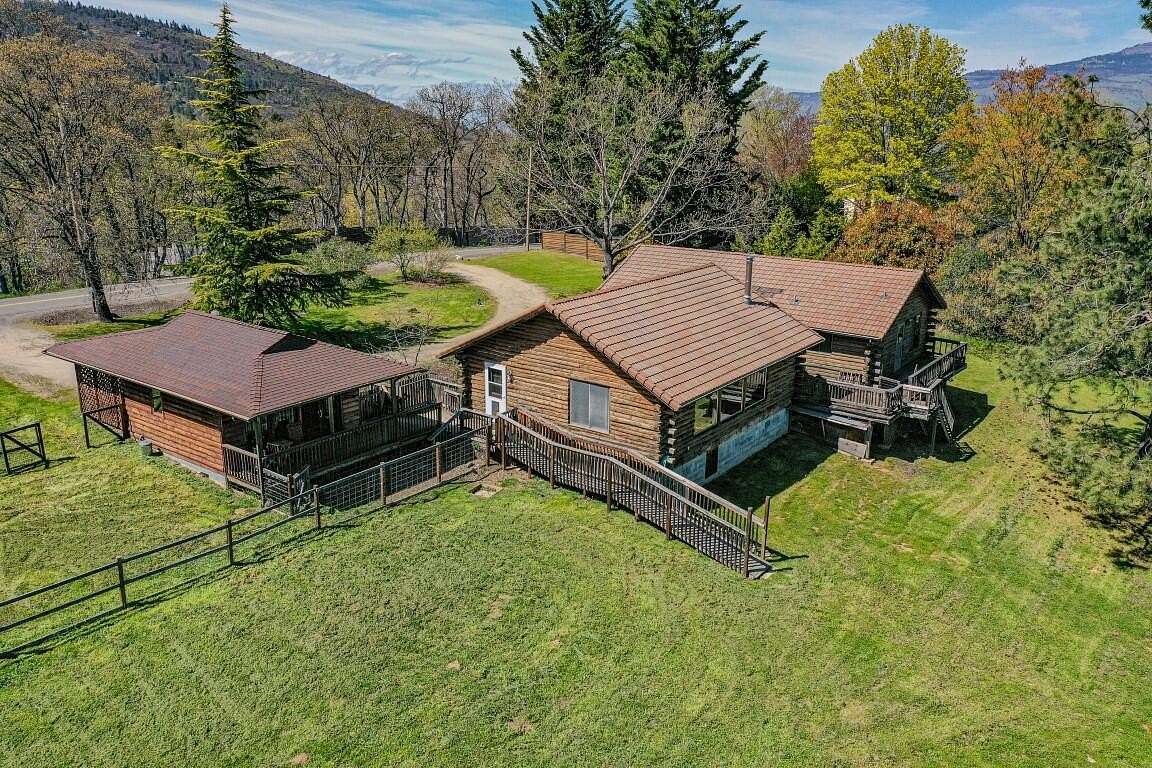 3 Acres of Residential Land with Home for Sale in Ashland, Oregon